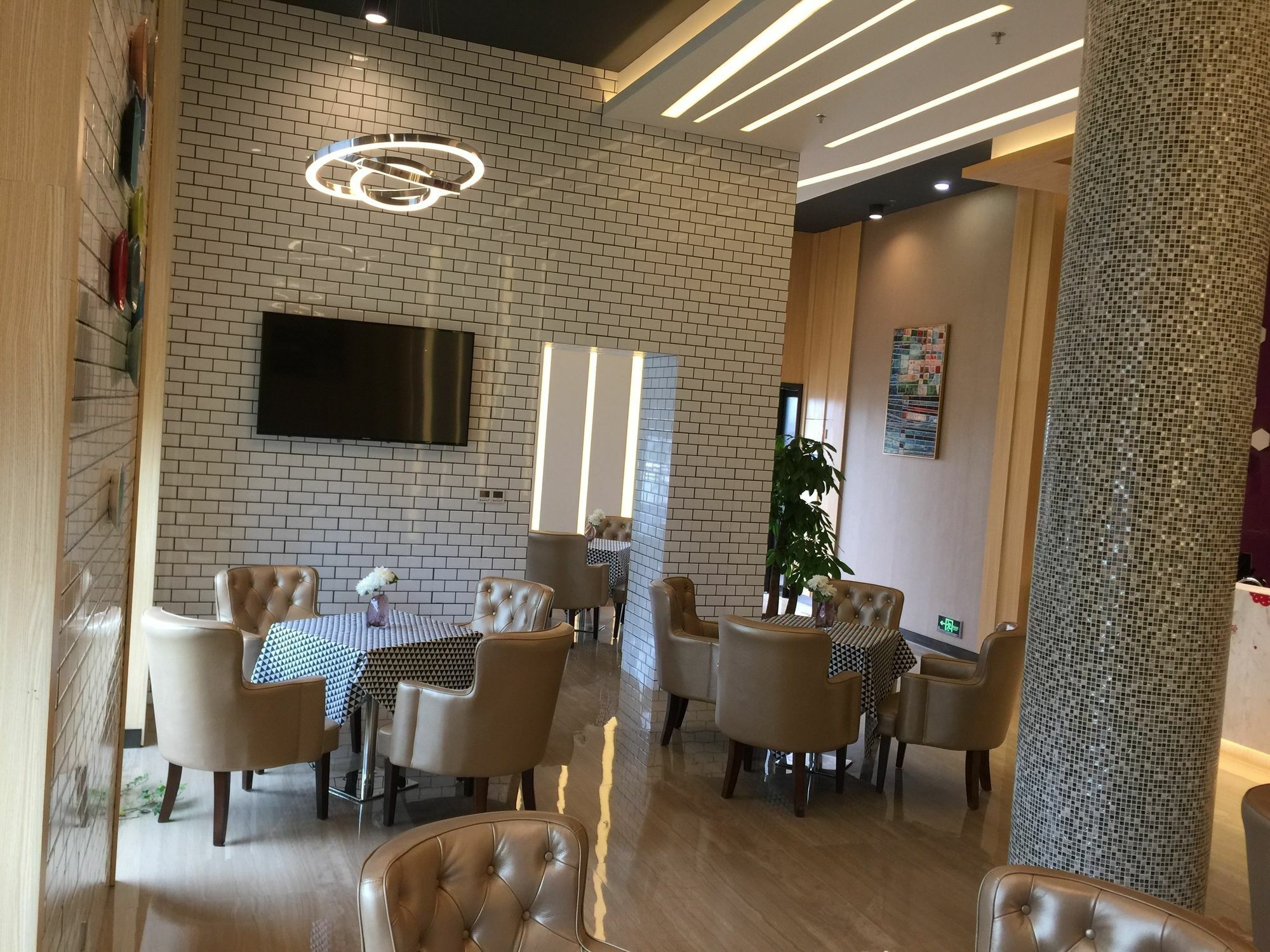 Ibis Styles Changsha Intl Exhibition Ctr Huangxing Exterior photo